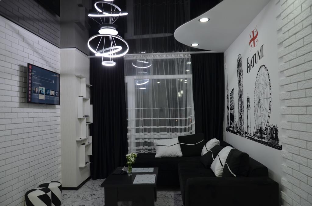 Studio "Black - White" Batumi Exterior foto