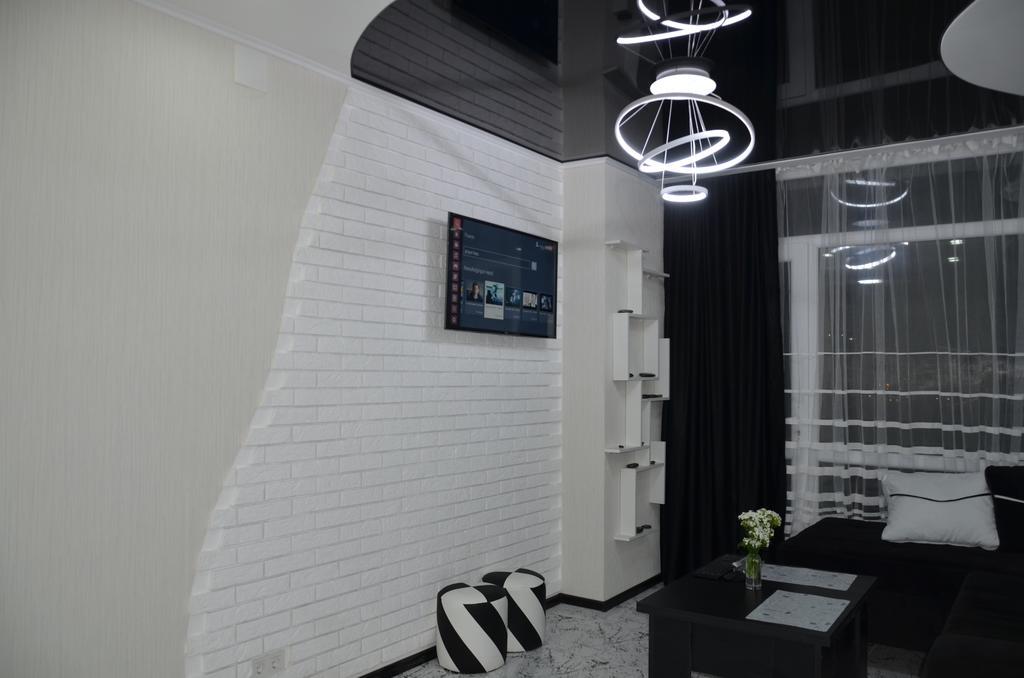 Studio "Black - White" Batumi Exterior foto