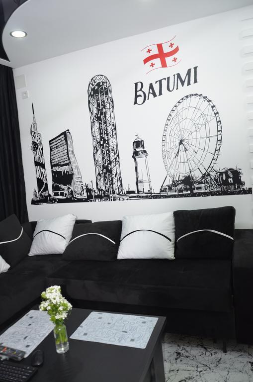 Studio "Black - White" Batumi Exterior foto